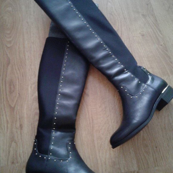 Boots for sale all some new winter size 8.5 - Picture 6 of 10